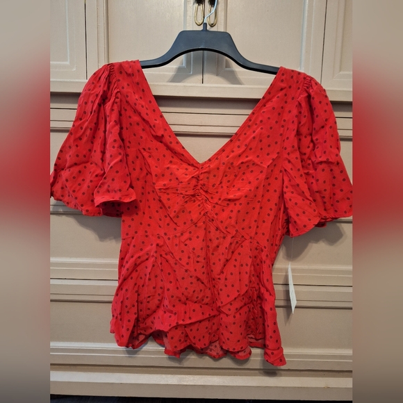Red Polka Dot Women's Top NWT Size XS - Picture 1 of 7